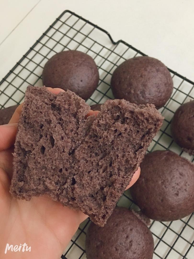 黑芝麻糊奶香馒头