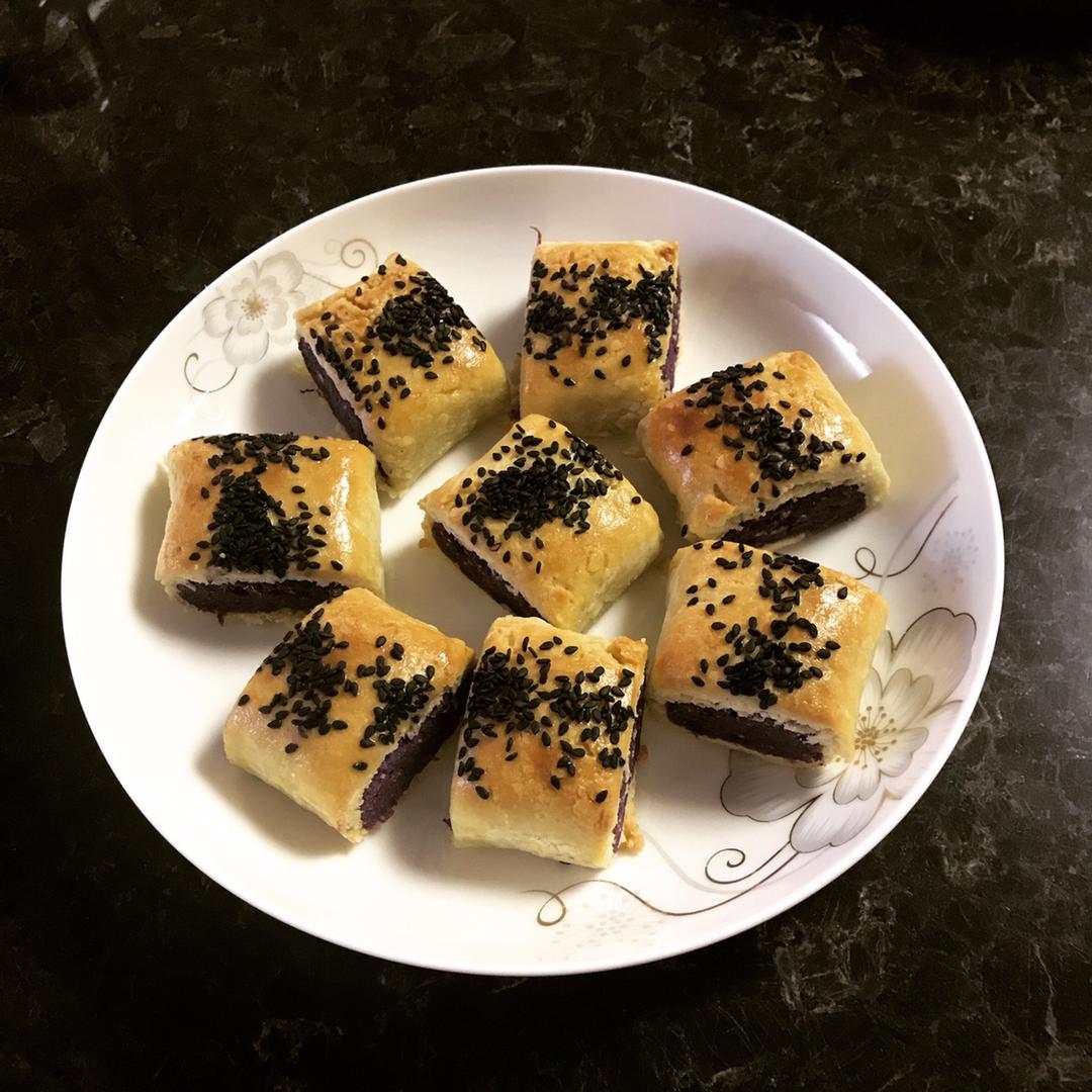 紫薯小小酥！（最最简单的点心！）