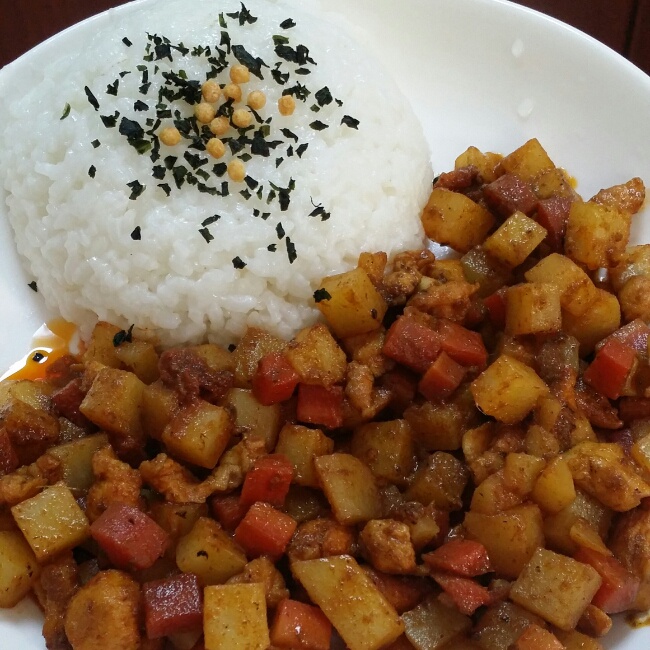 泰式红咖喱鸡伴饭