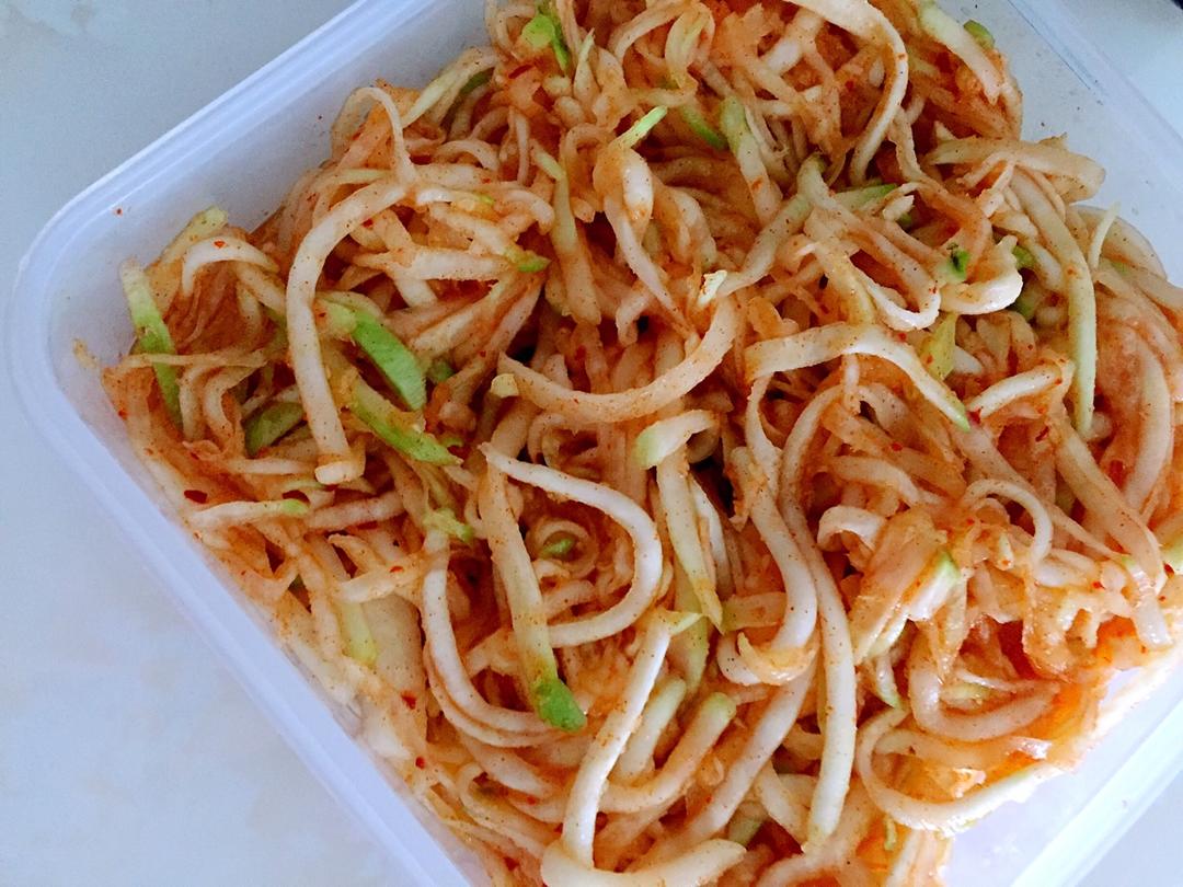 腌芥菜疙瘩（憋辣菜丝）—刺激好吃的小咸菜