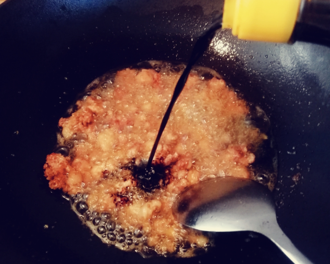 梅干菜炒肉末的做法 步骤5