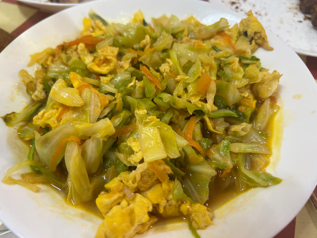 包菜炒鸡蛋