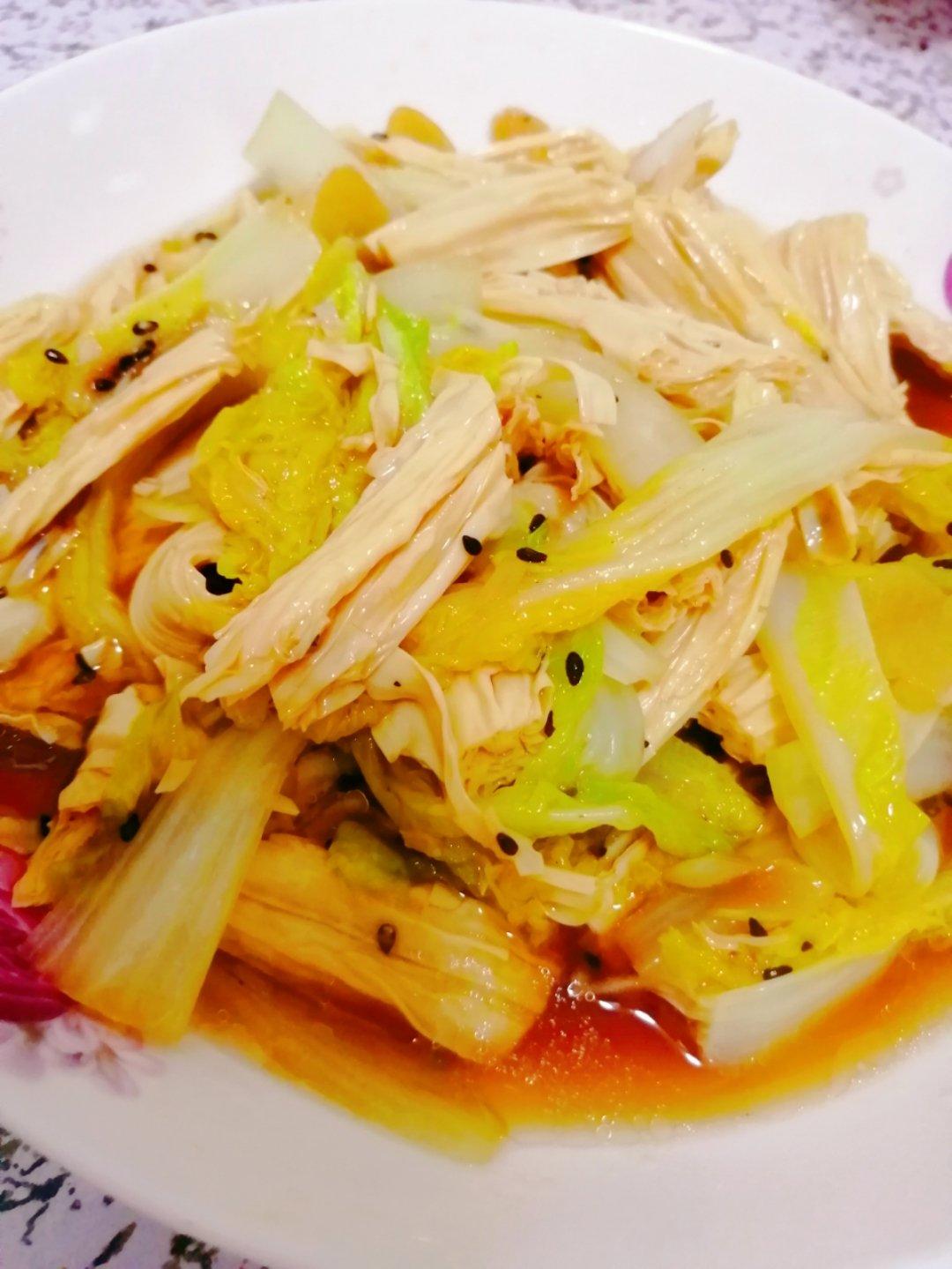 凉拌（腐竹木耳黄瓜）