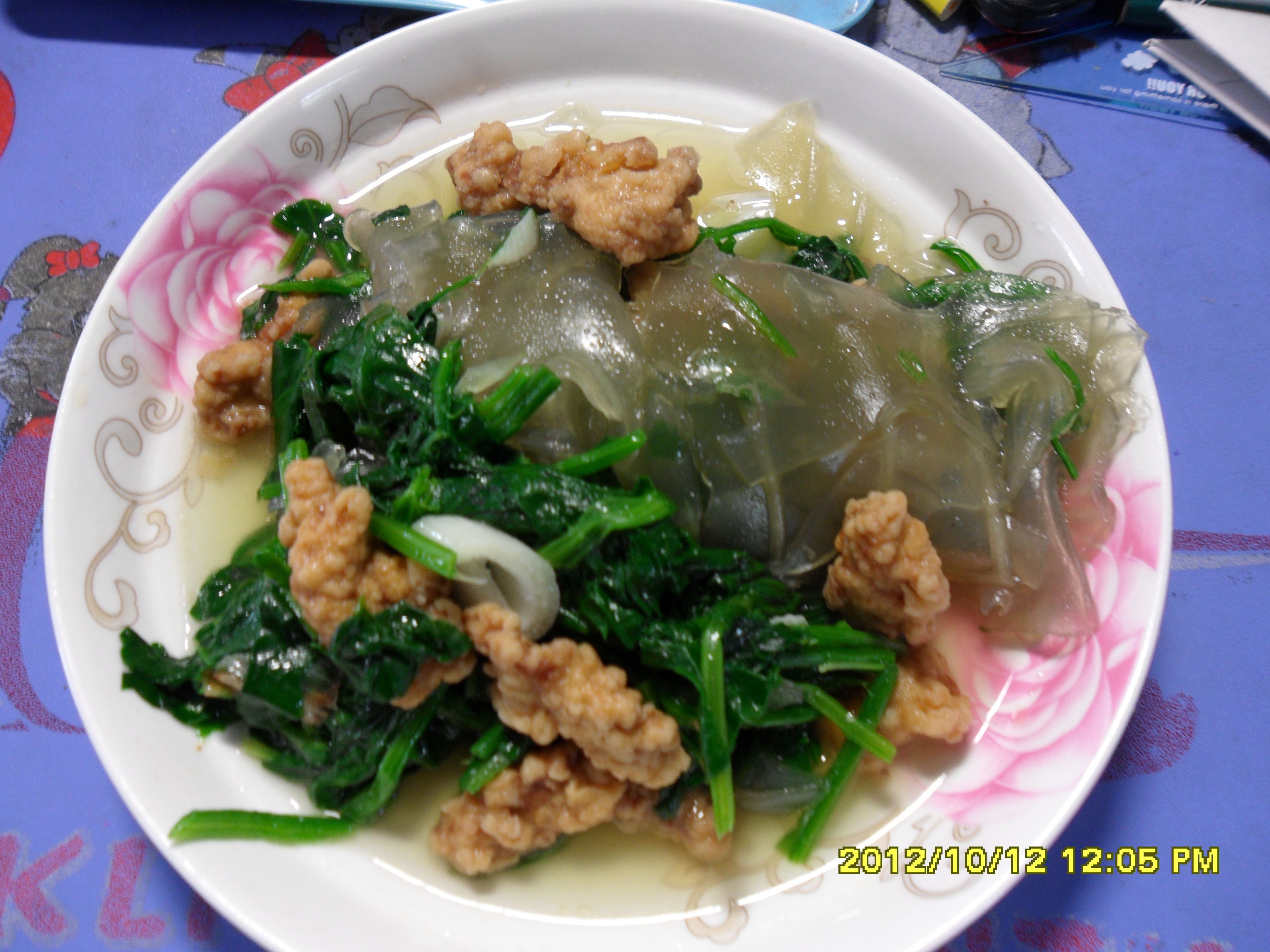 菠菜炸肉粉皮汤