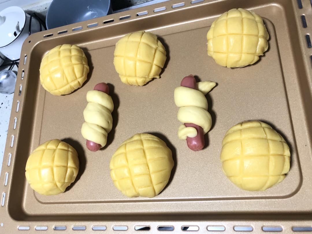 《Tinrry+》菠萝包（手揉教程）（帅帅小厨）