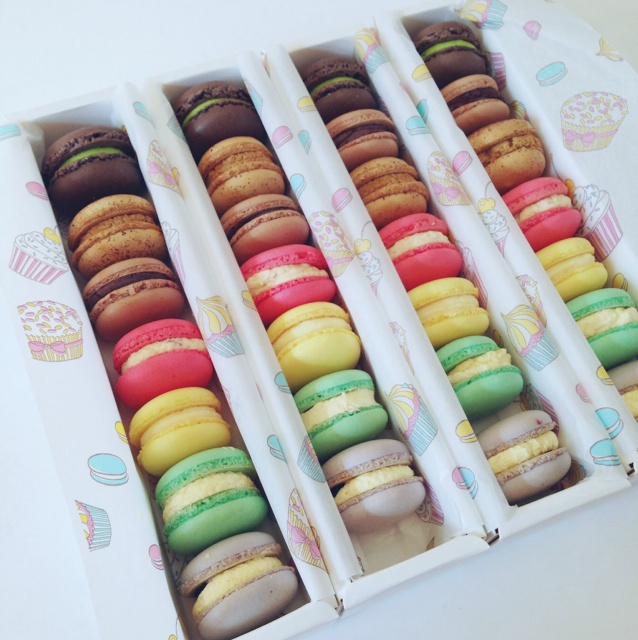 马卡龙(杏仁蛋白糖饼)