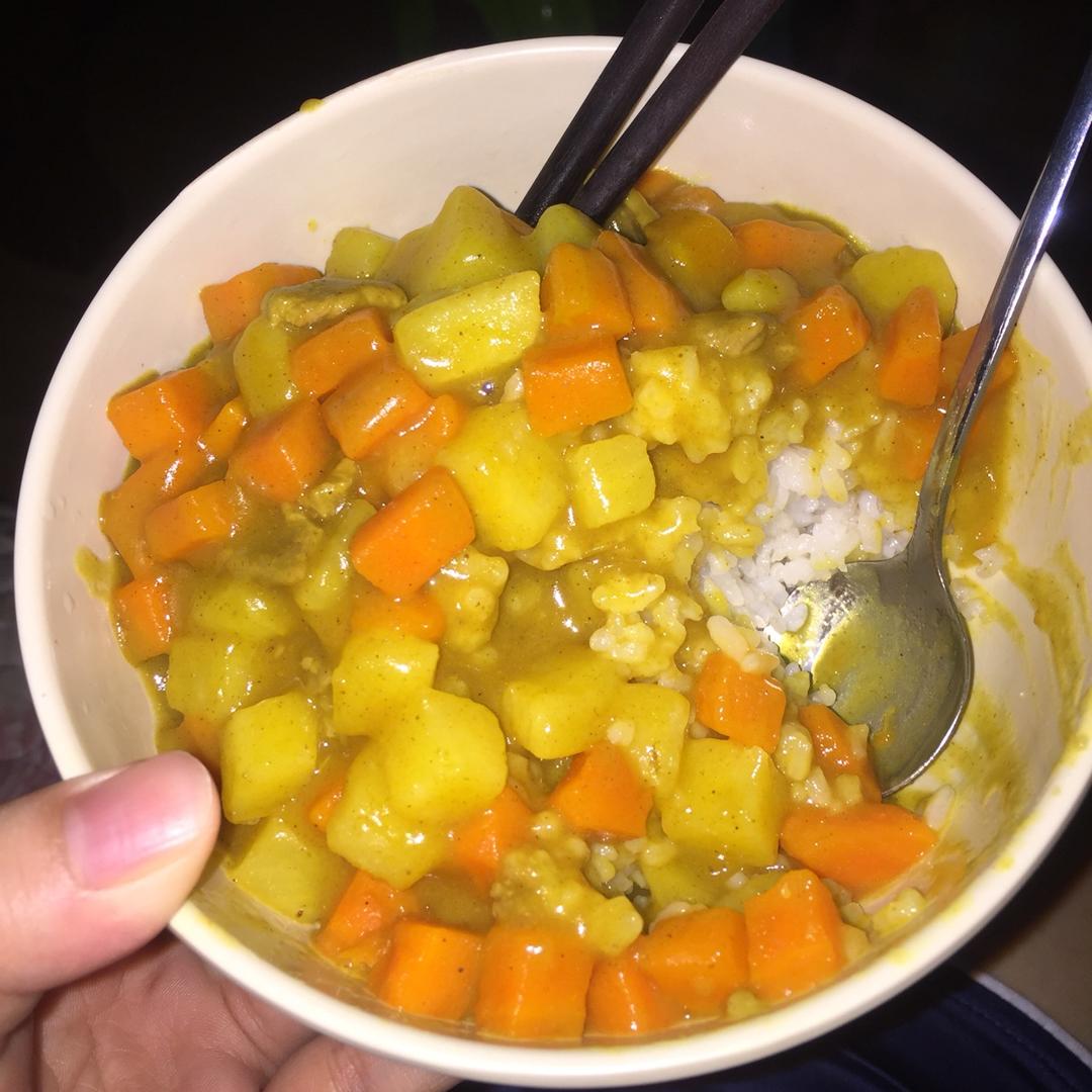 咖喱牛肉饭