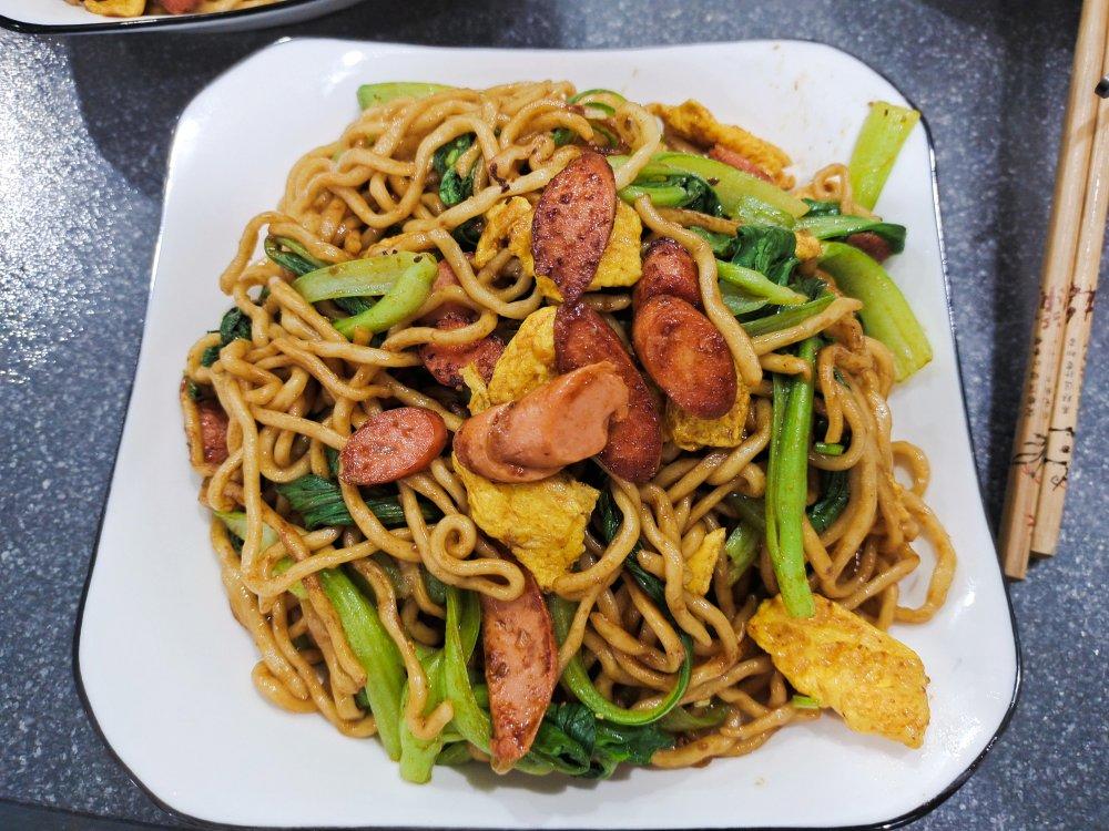 张小昵的小厨房做的炒面全攻略