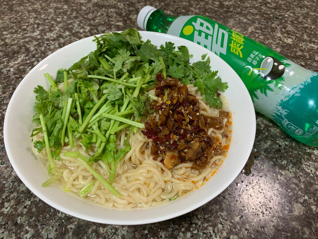 黄磊老师同款👉雪碧拌面🍜好吃到爆❗️