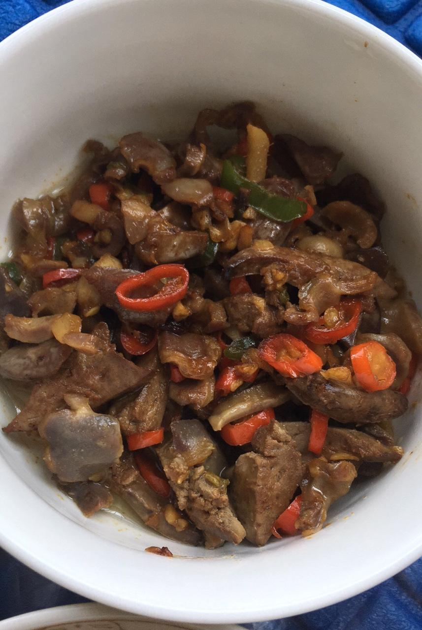 小米椒爆鸡胗