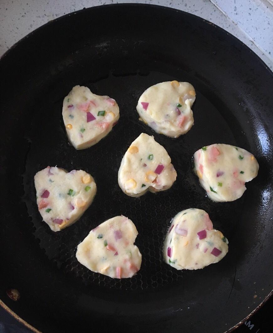 香煎田园土豆饼