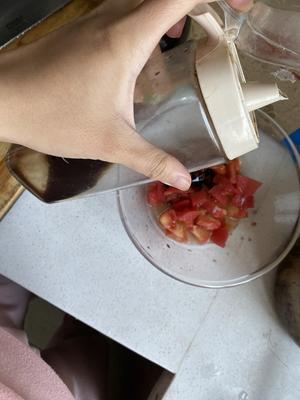 西红柿鸡蛋挂面的做法 步骤2