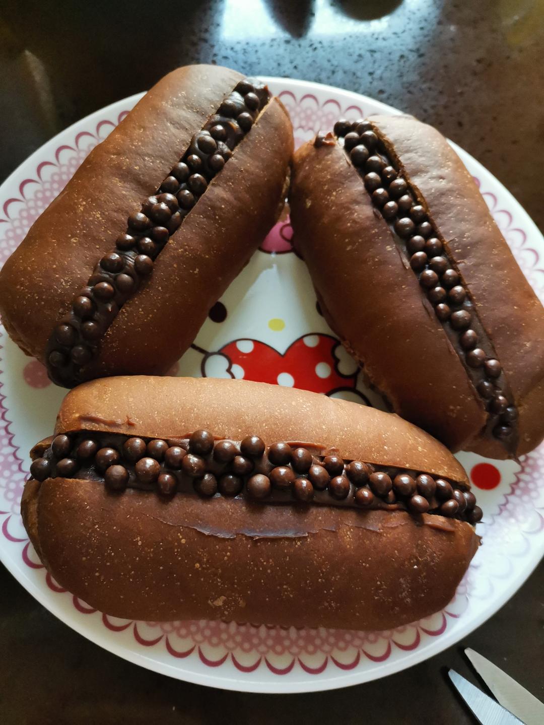 巧克力脆脆珠面包