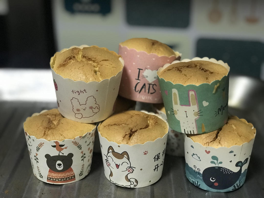 不回缩杯子蛋糕cupcake