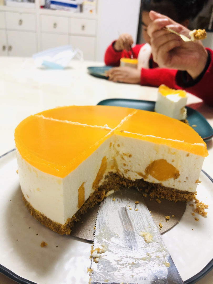 酸奶芒果慕斯蛋糕简易版（普通8寸活底）