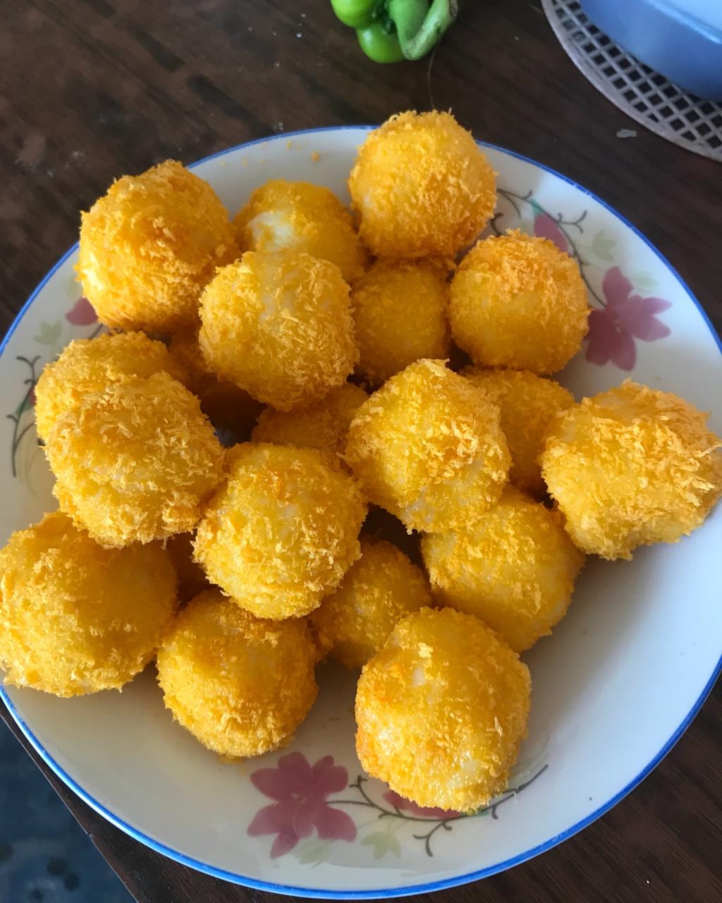 wang121212做的炸土豆球