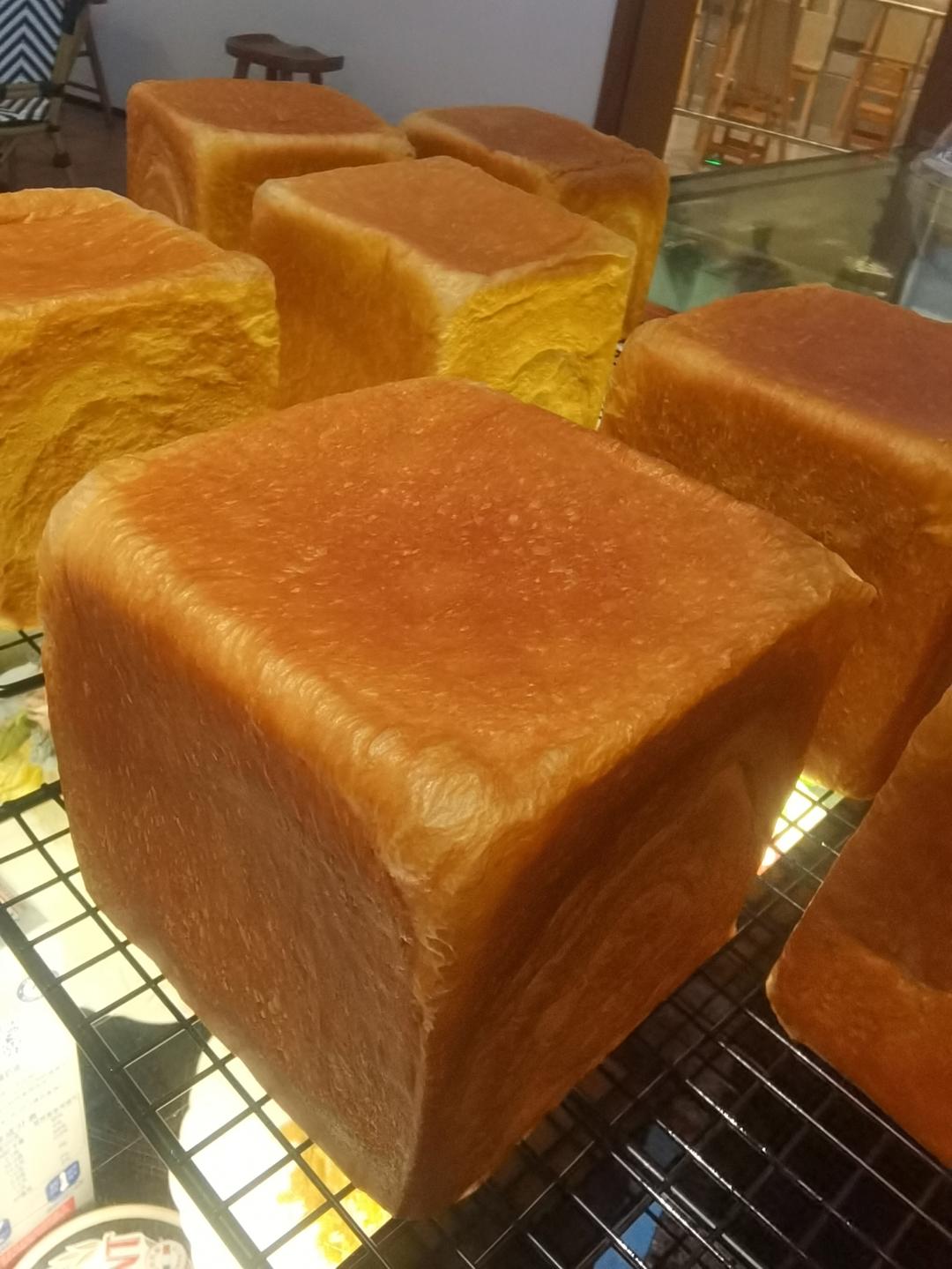 好吃到犯规的网红「生吐司」