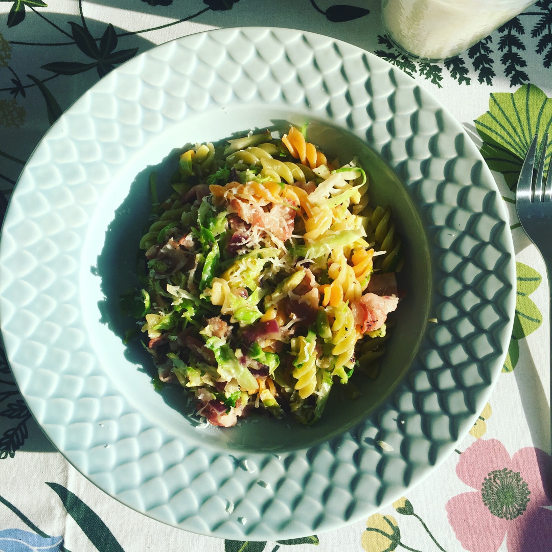 孢子甘蓝培根意面（庄祖宜）