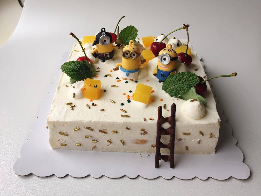 方形水果夹层蛋糕