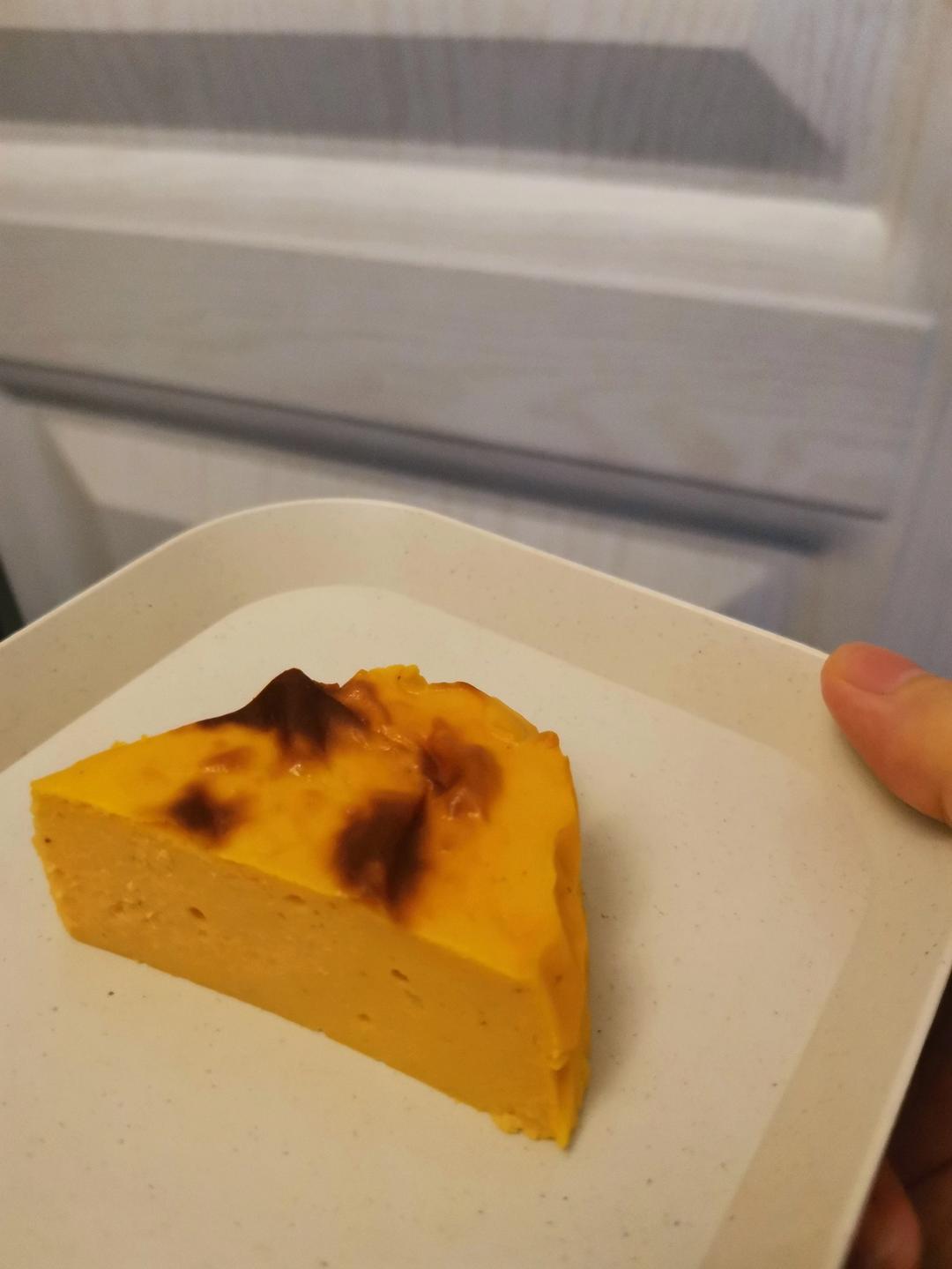 低脂红薯酸奶巴斯克蛋糕~