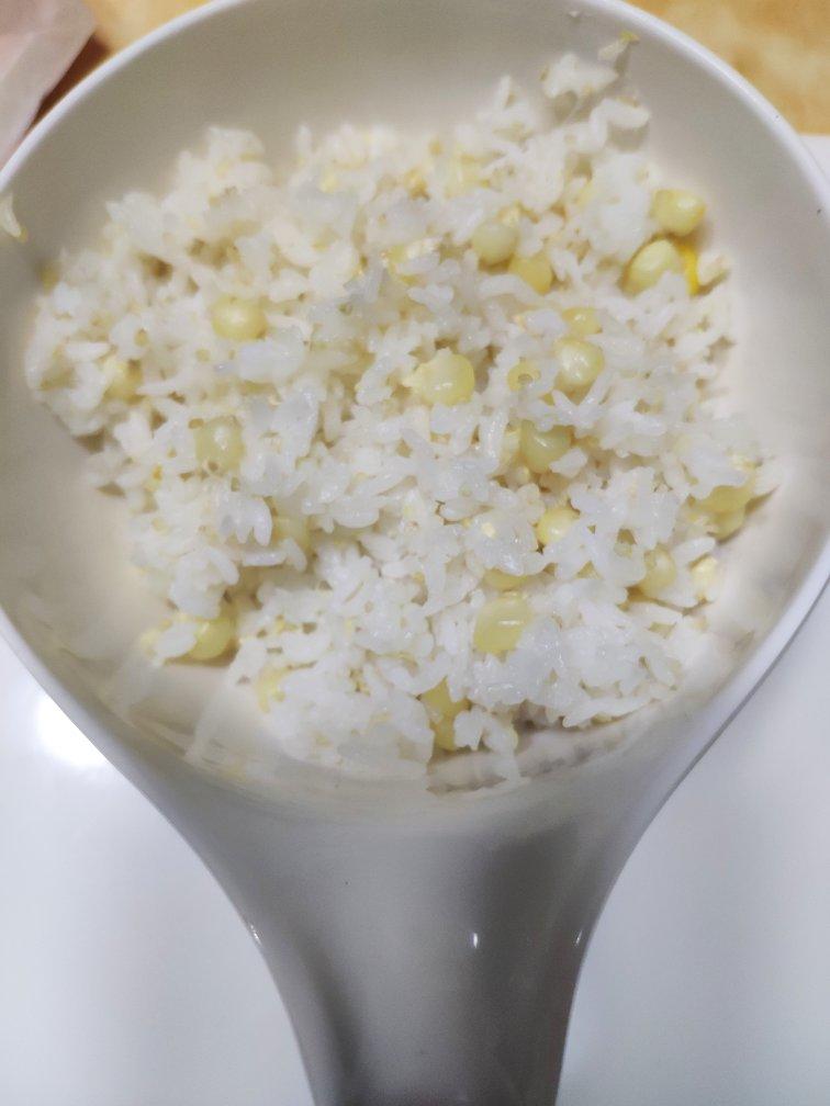健康食谱——超好吃的糯玉米藜麦饭