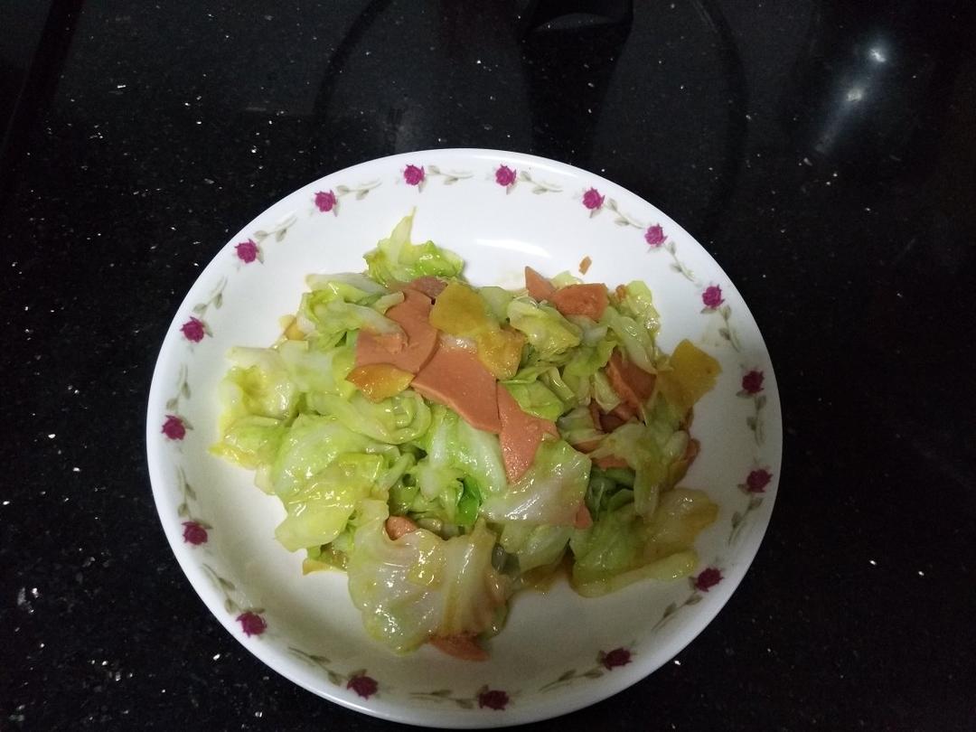 火腿片炒包菜