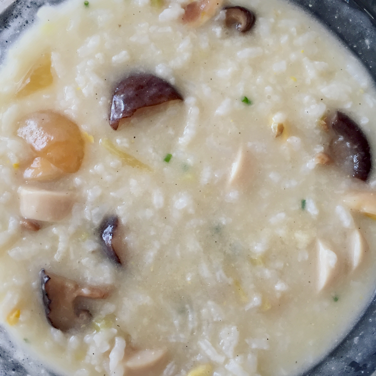香菇鸡肉粥