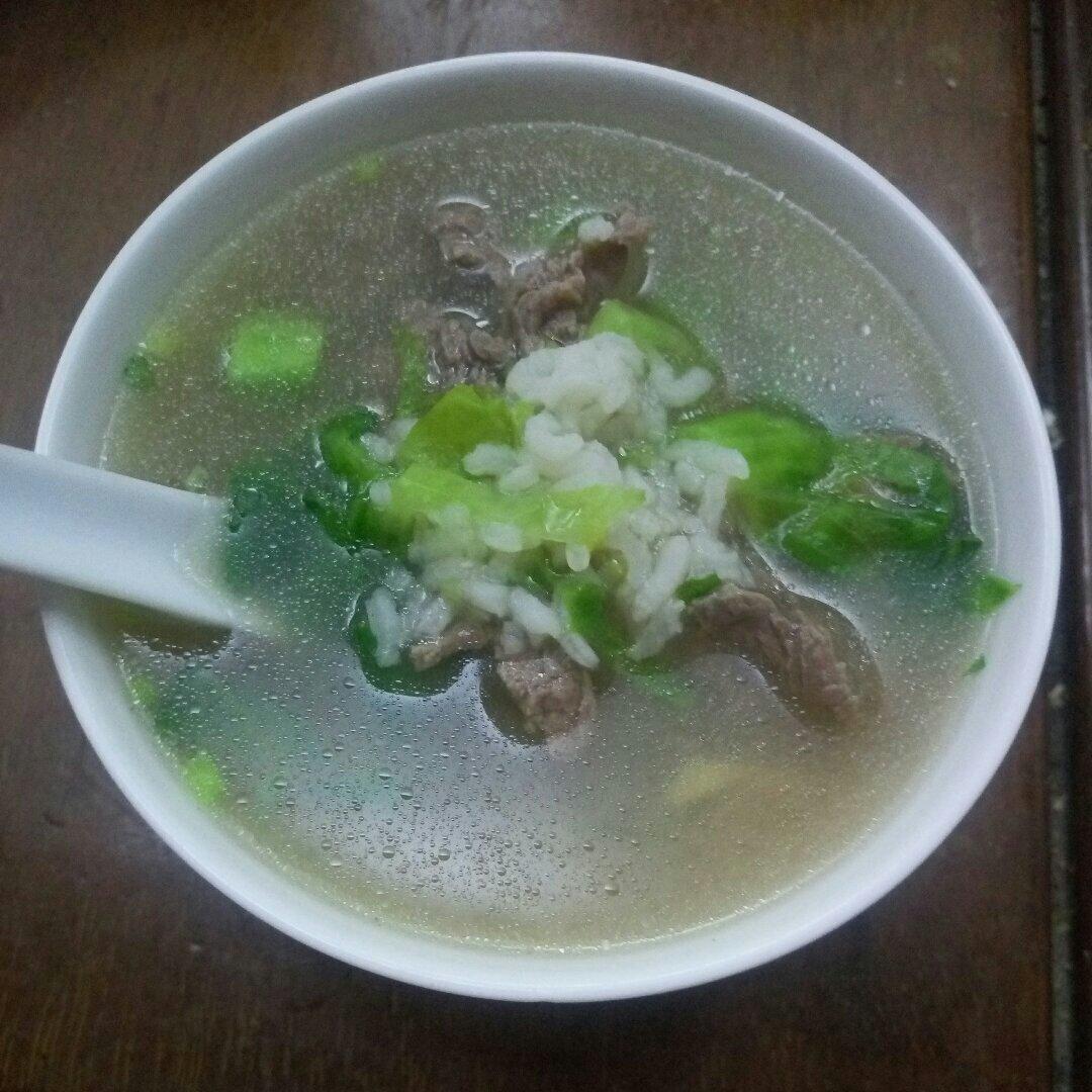 广式生菜丝牛肉粥