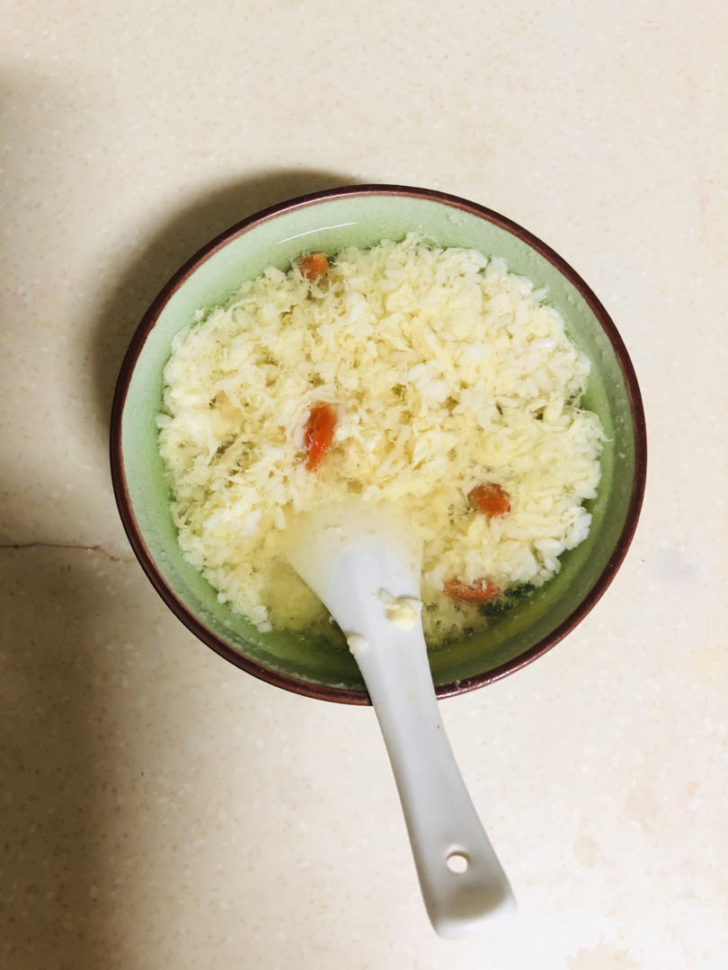 美容养颜丰胸的鸡蛋酒酿