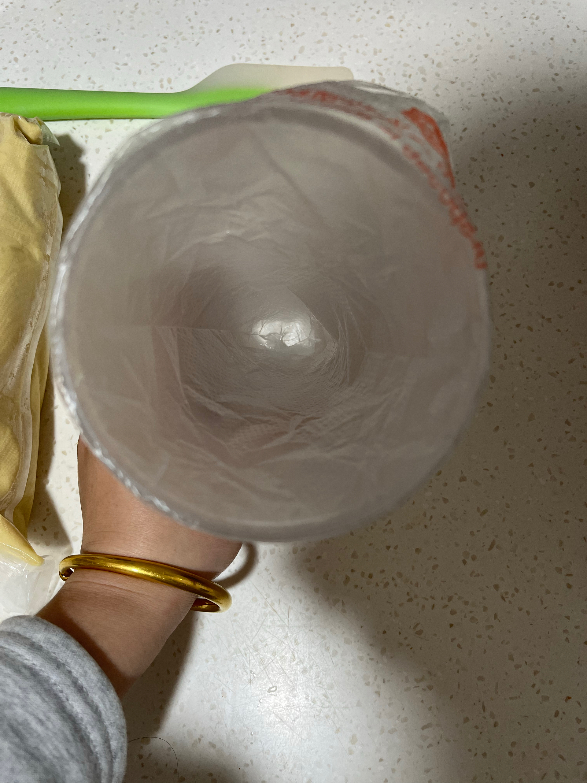 生鲜榴莲果泥(不脏手)分袋保鲜方法的做法 步骤4