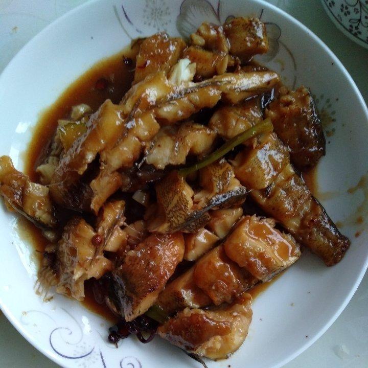 家常红烧鱼