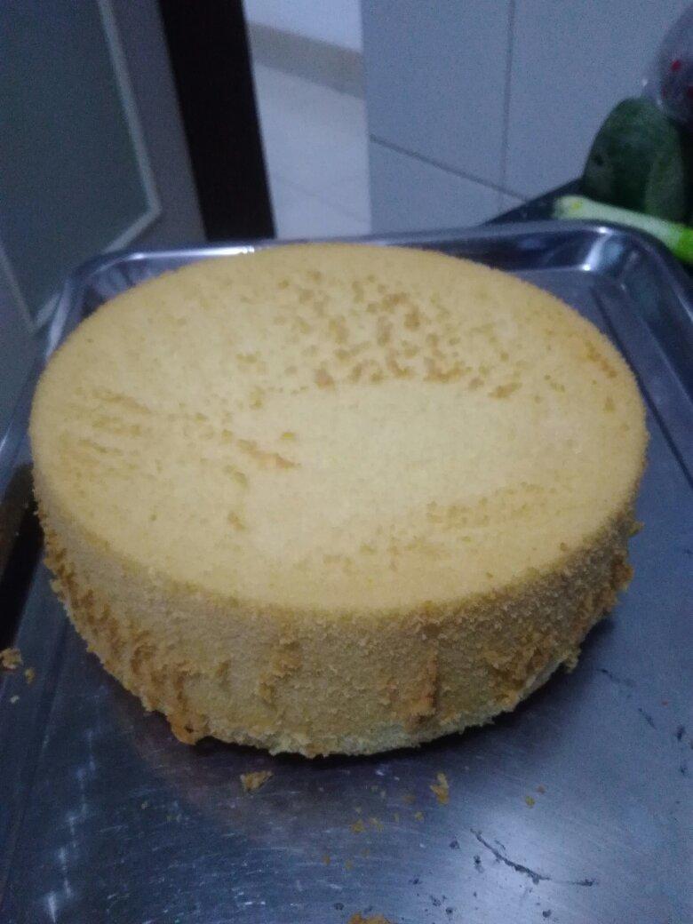 烤箱做蛋糕（戚风蛋糕的做法）