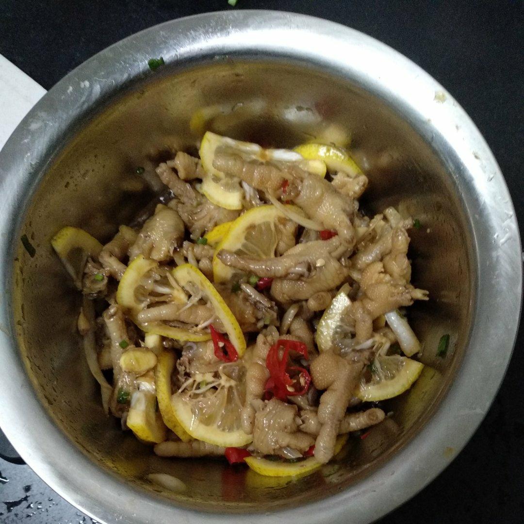 【柠檬酸辣鸡爪】自制超级无敌美味的网红鸡爪