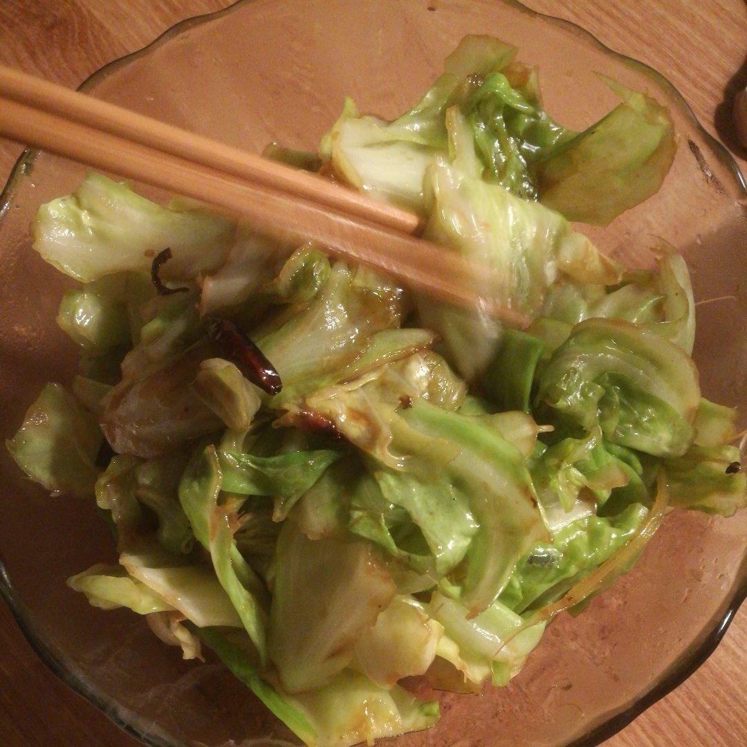 手撕圆白菜-新手下厨 Dry Chilli Cabbage