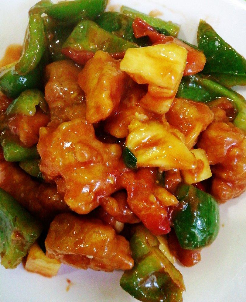 菠萝咕噜肉