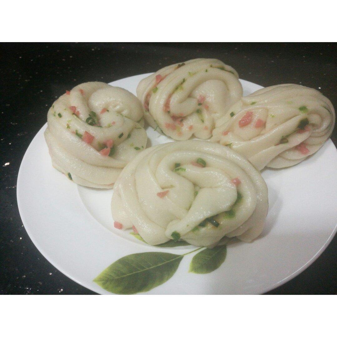 葱油花卷 Steamed Roll