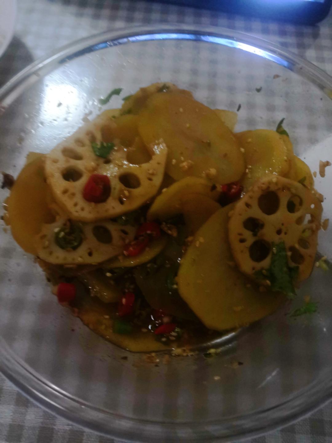 上桌秒光盘‼️酸辣开胃凉拌土豆片～巨下饭