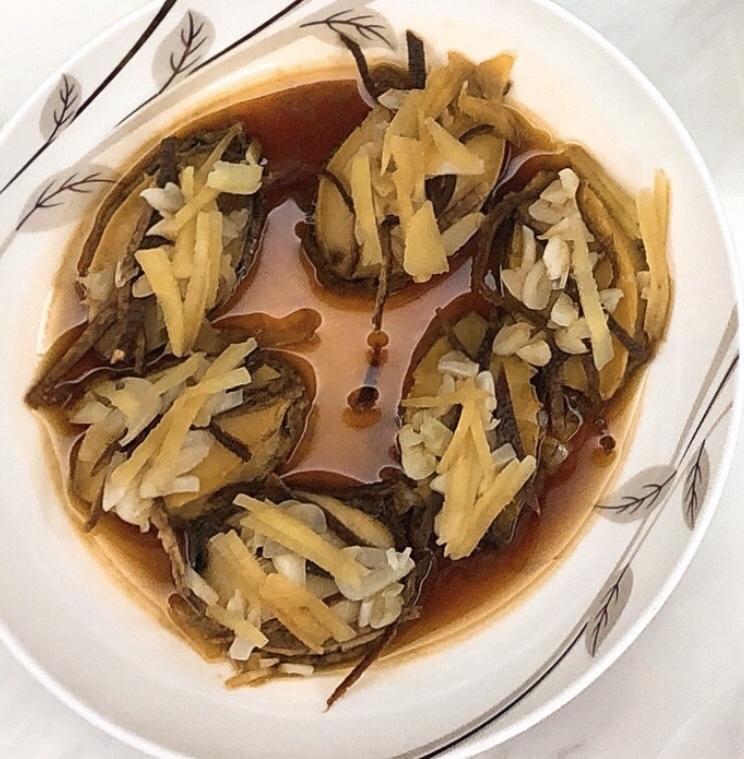 陈皮蒸鲍鱼