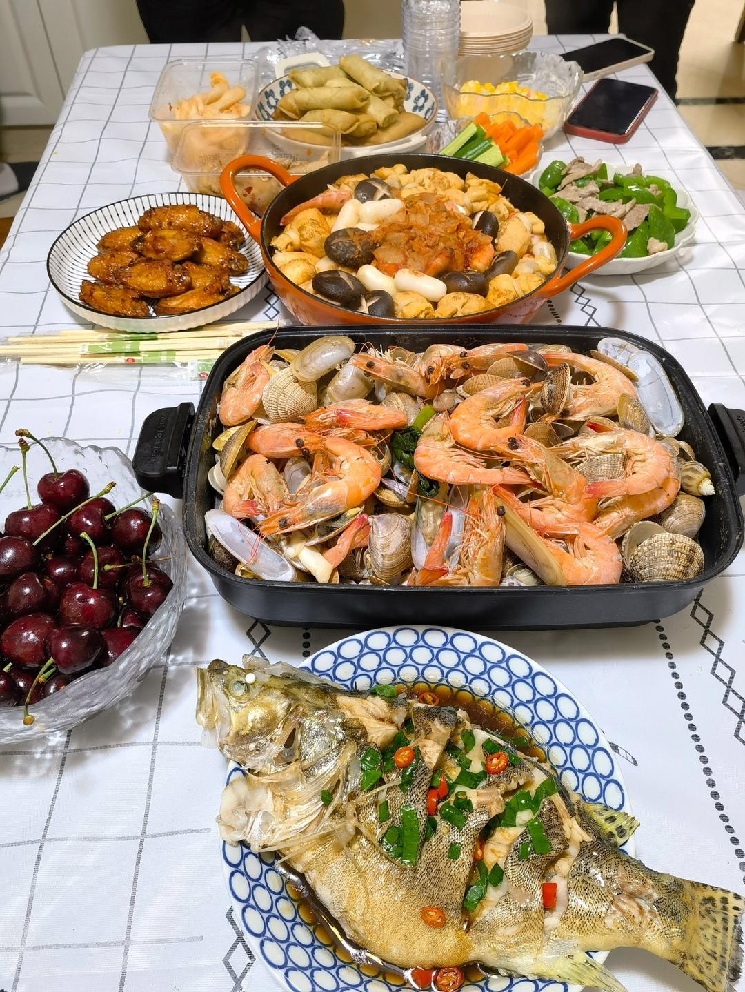 我的年夜饭，一个人做了一整天