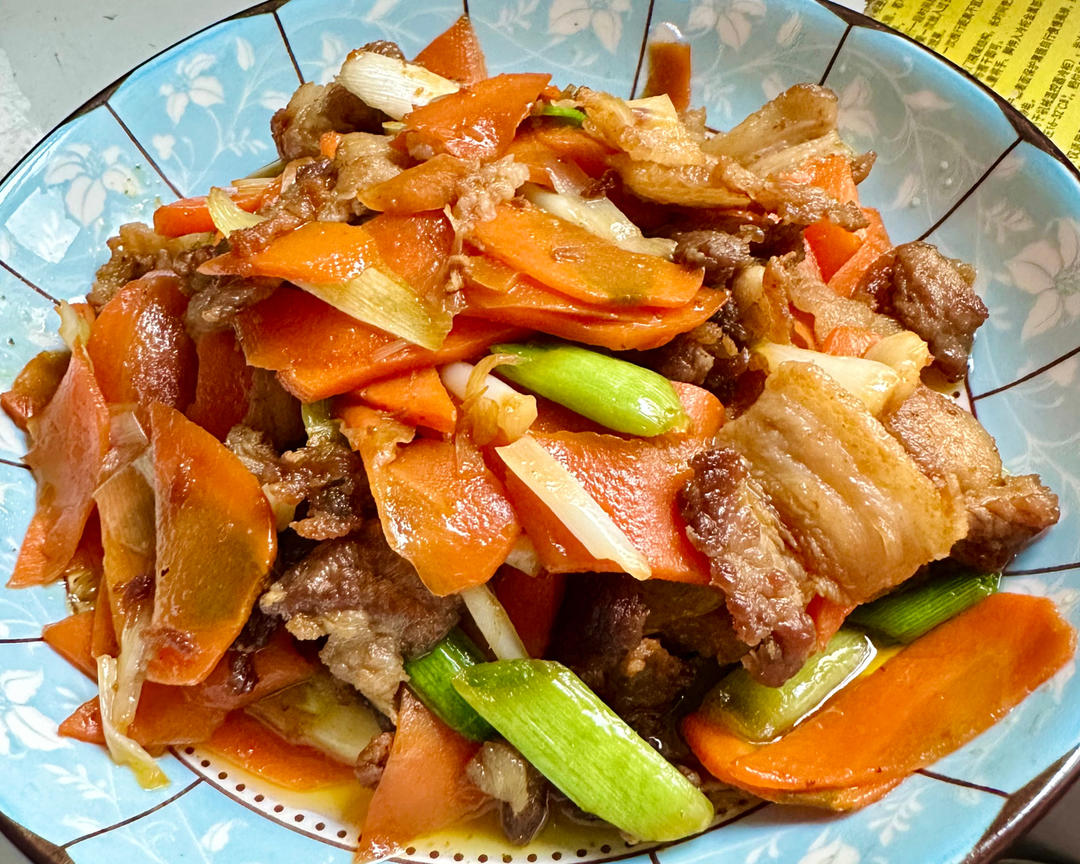 胡萝卜炒肉片的做法 步骤2