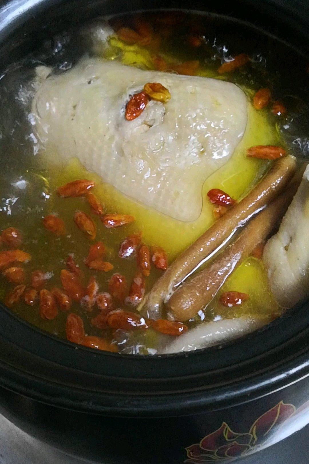 清炖鸡汤