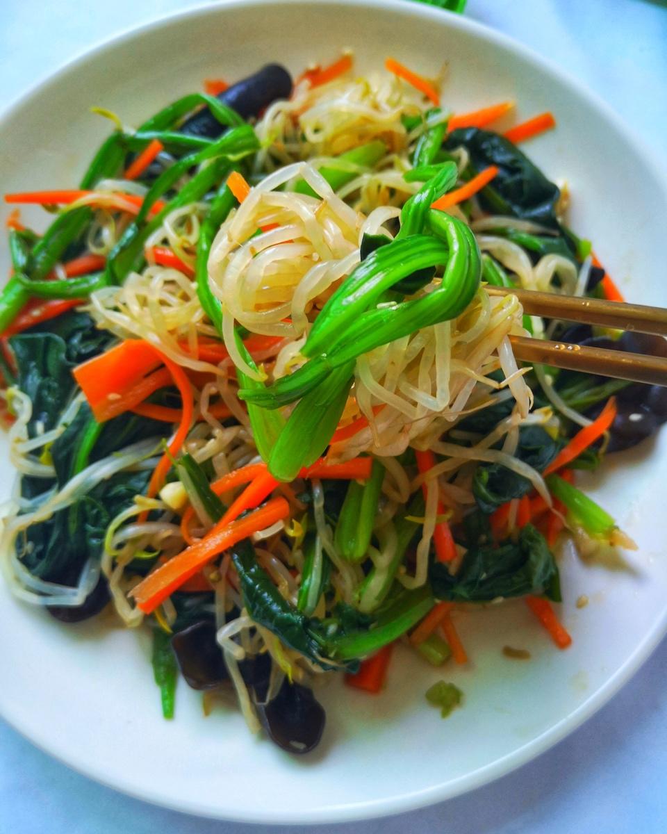 开胃爽口的凉拌杂菜