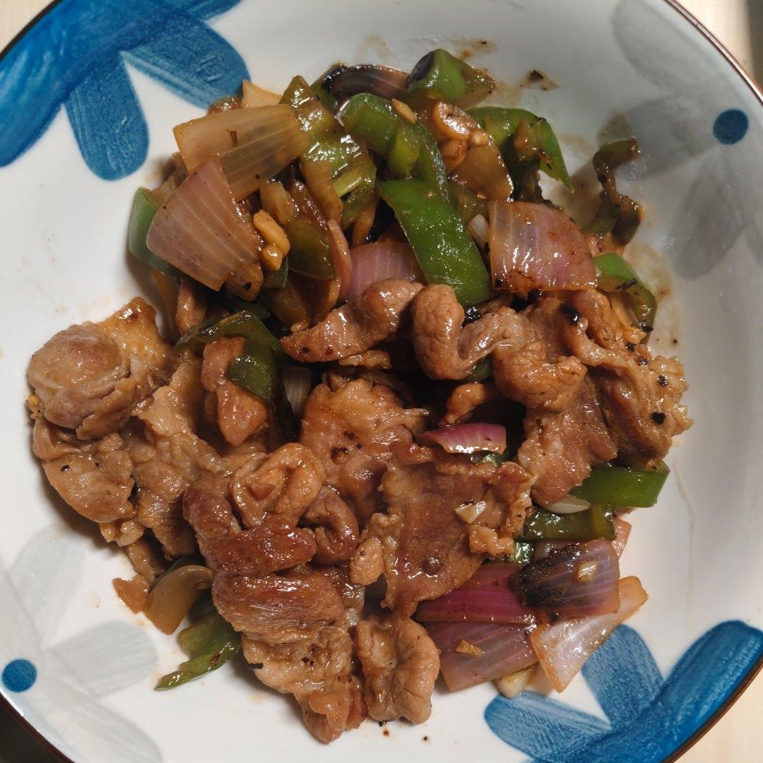 下饭神器👉青椒炒肉