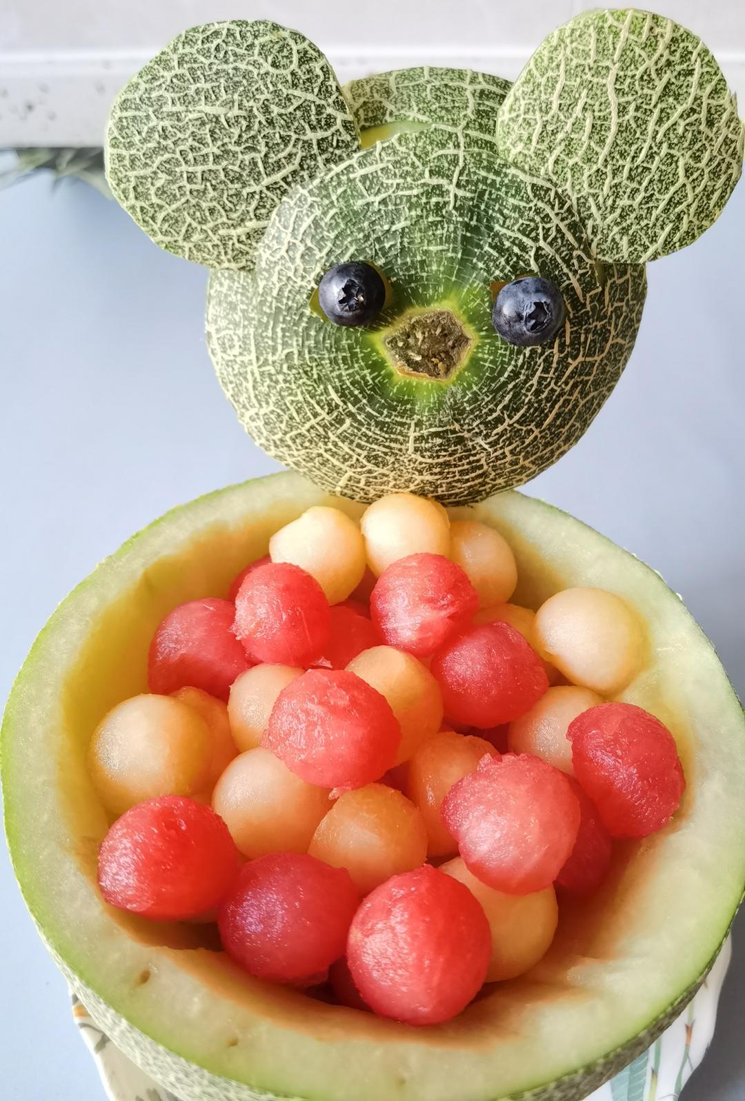 小熊哈密瓜球的做法