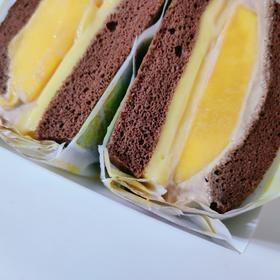 芒果巧克力三明治蛋糕
