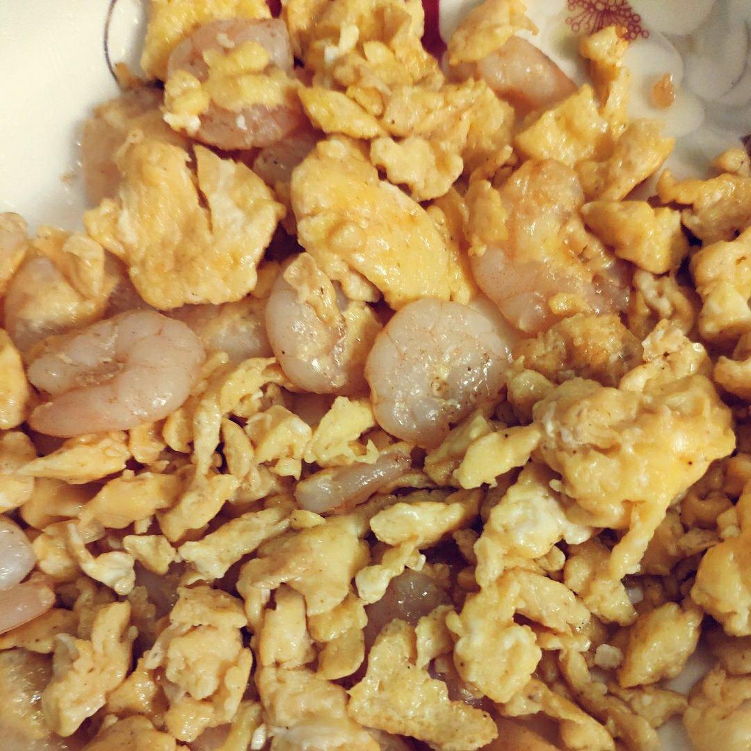 鲜香嫩滑的 虾仁滑蛋