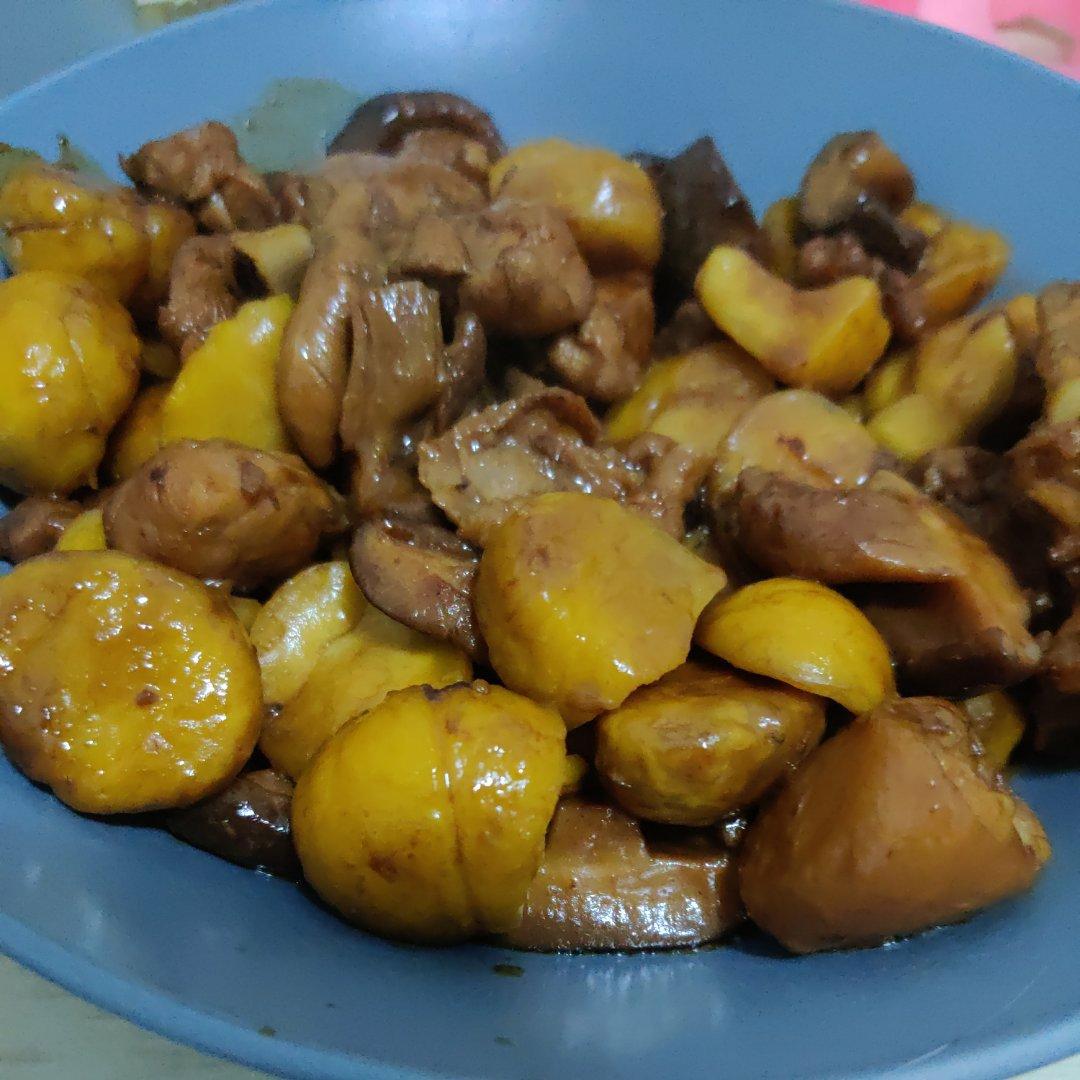 【栗子烧鸡】鸡肉都给你吃，栗子归我~
