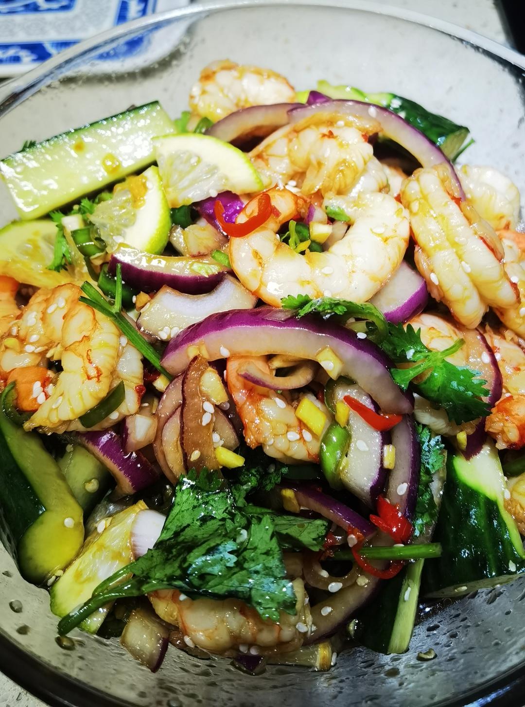 鲜嫩爽口，低脂低卡的酸辣柠檬虾，爆好吃