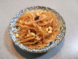 清香的黄豆炒水疙瘩的做法 步骤6
