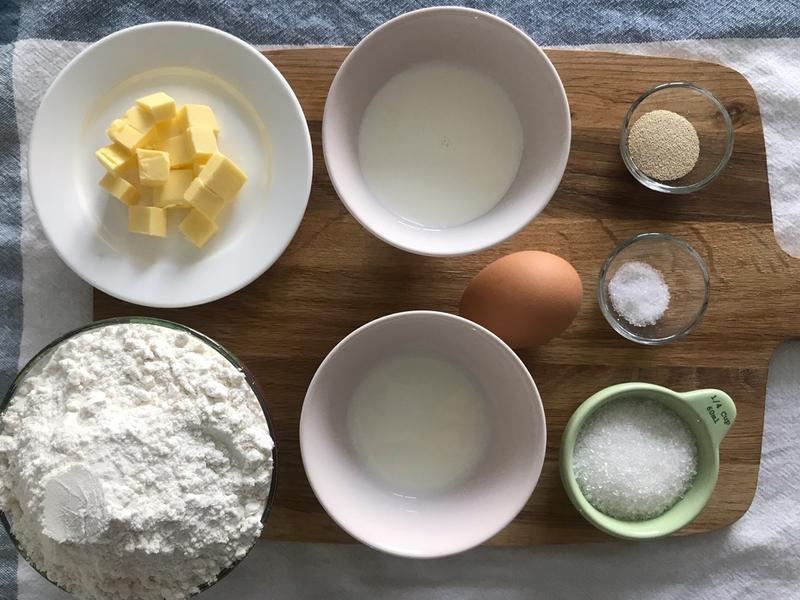 纯奶手撕吐司的做法 步骤1